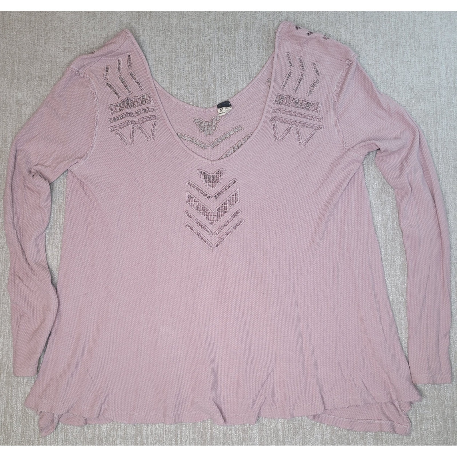 We The Free Thermal Top Women M Pink Crochet Cutout V-Neck Long Sleeve Waffle